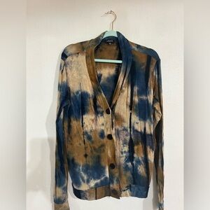 BH B.I.L.Y  Usa tie-dye cardigan, four front button down side pockets NWOT